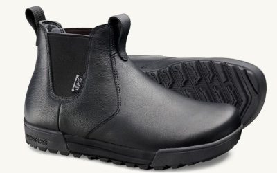 Desert and dust. Sand-proof seam strategies for outdoor and tactical shoes